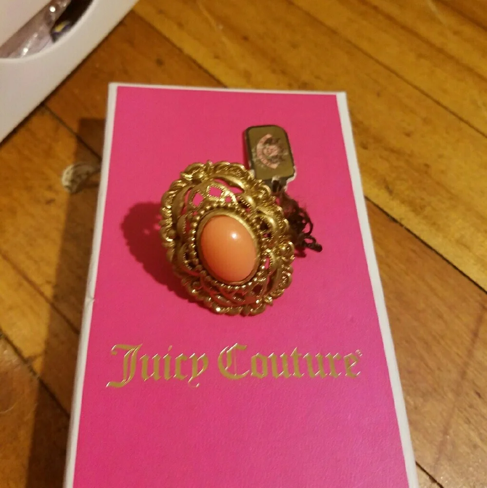 Juicy Couture vintage style cocktail ring NWT Sz 7 - Picture 7 of 8